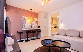 Sunny Lol Port Apartments In The City Centre