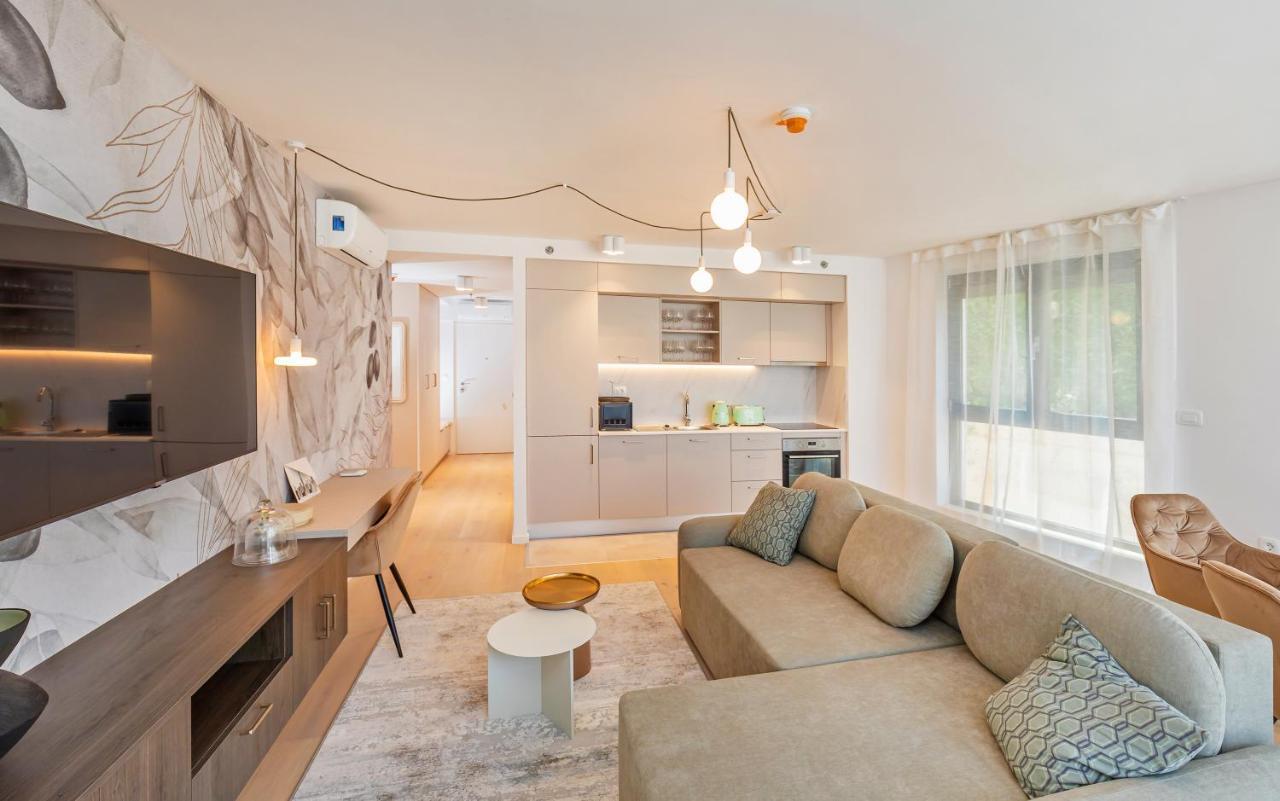 Sunny Lol Port Apartments In The City Centre Ragusa Esterno foto