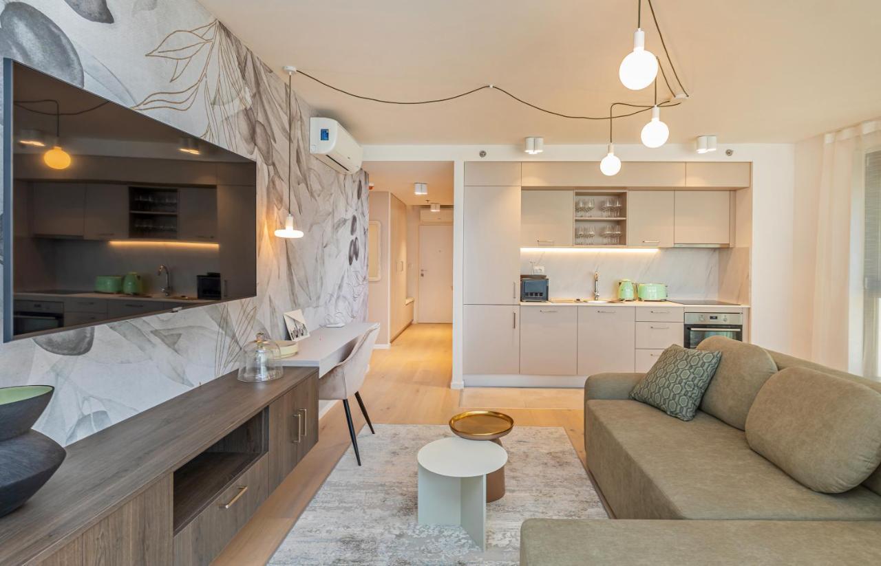 Sunny Lol Port Apartments In The City Centre Ragusa Esterno foto